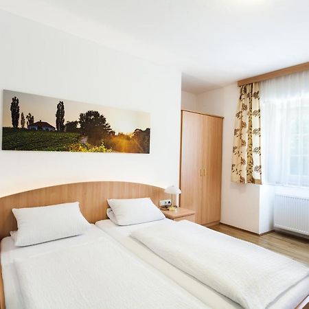 Gaestehaus Ferk - Fruehstueckspension, Bed & Breakfast Bad Radkersburg Eksteriør billede