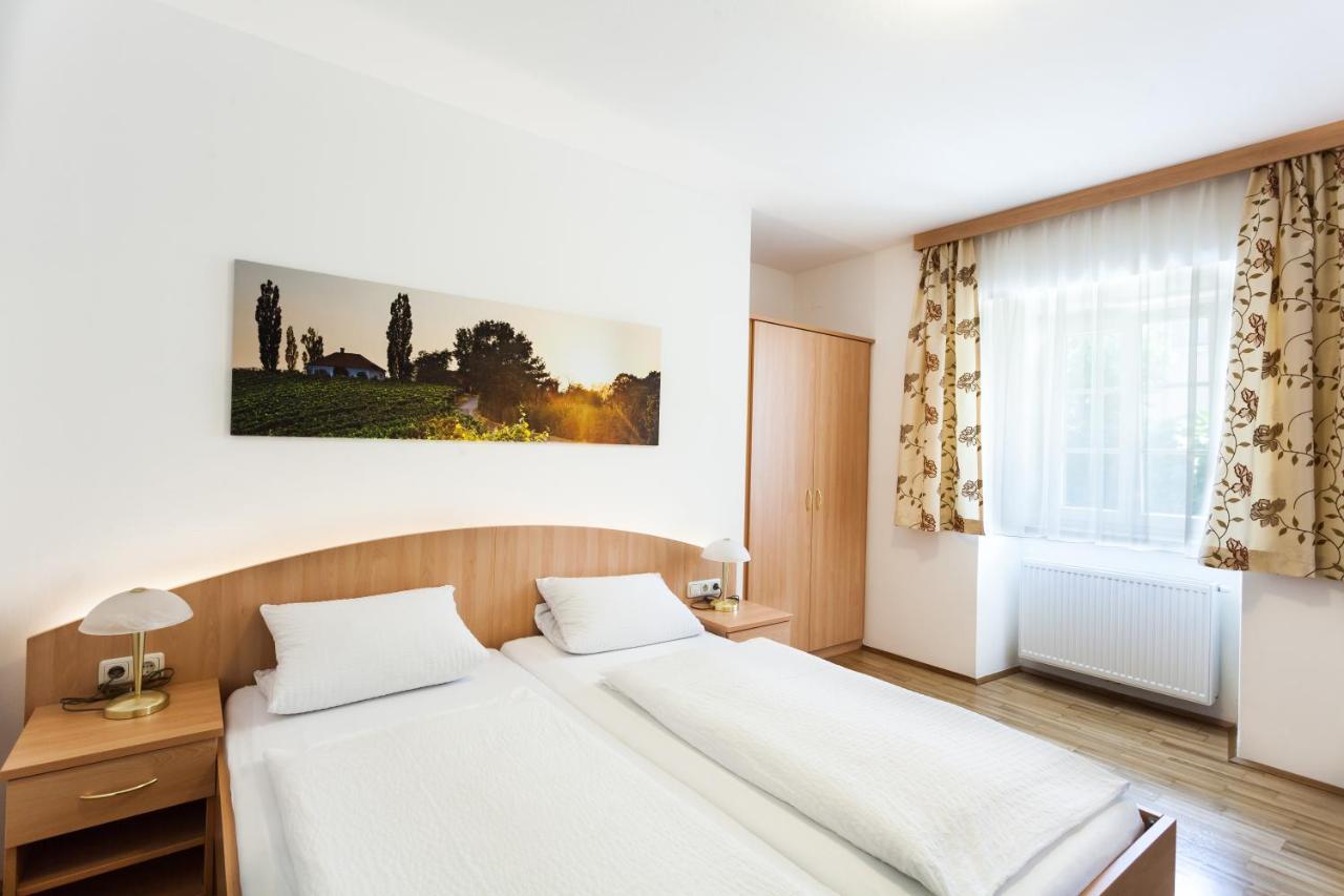 Gaestehaus Ferk - Fruehstueckspension, Bed & Breakfast Bad Radkersburg Eksteriør billede
