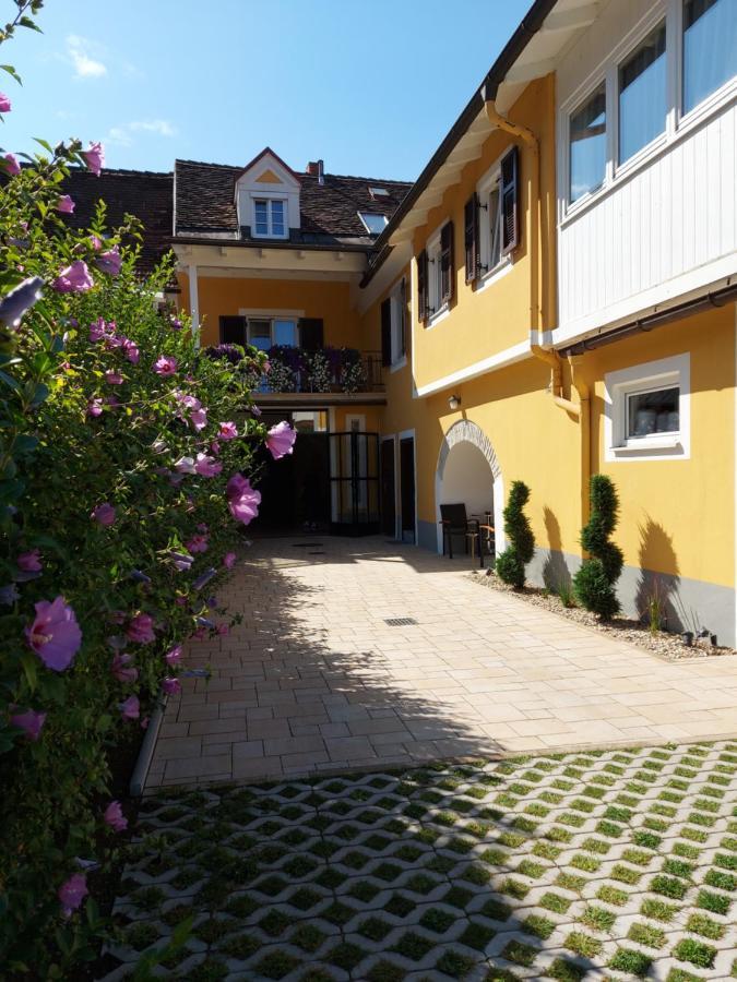 Gaestehaus Ferk - Fruehstueckspension, Bed & Breakfast Bad Radkersburg Eksteriør billede