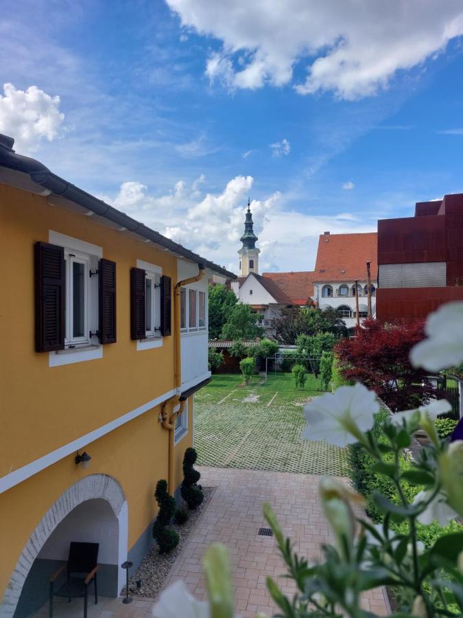 Gaestehaus Ferk - Fruehstueckspension, Bed & Breakfast Bad Radkersburg Eksteriør billede